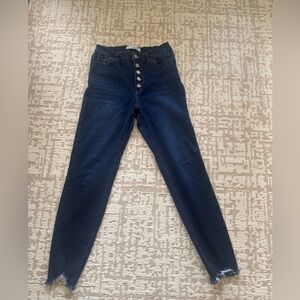 KanCan High Rise Blue Jeans distressed ankle